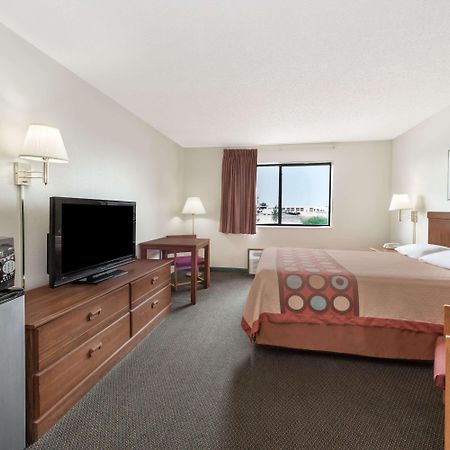 Super 8 By Wyndham Smithville Lake Dış mekan fotoğraf