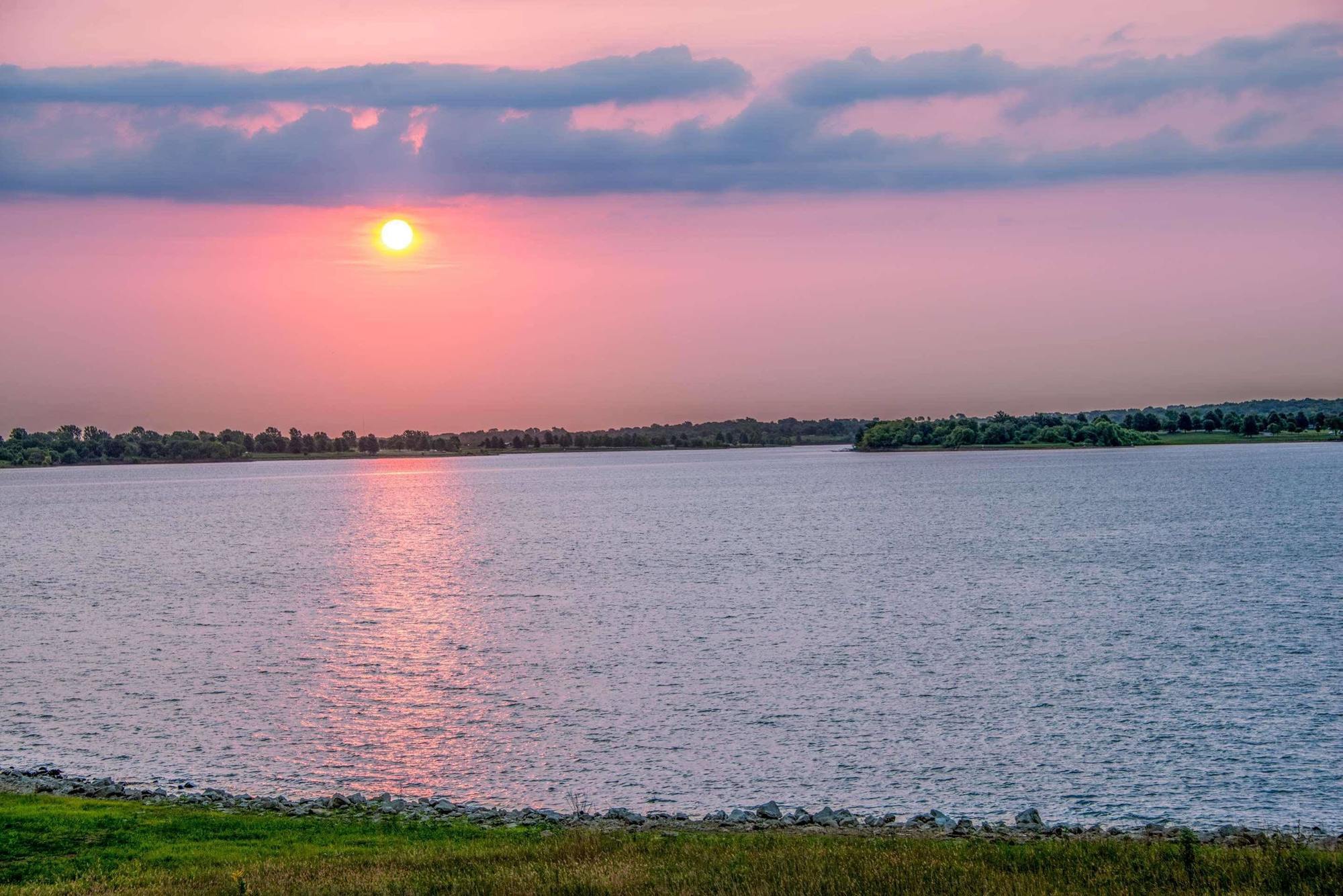 Super 8 By Wyndham Smithville Lake Dış mekan fotoğraf